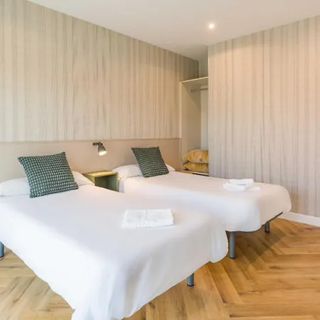 阿布里尔9号旅馆 欧德鲁佐