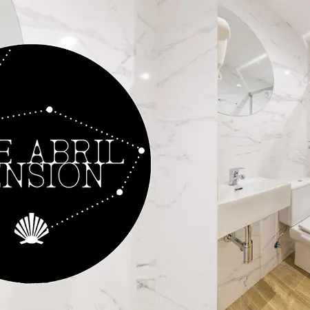 阿布里尔9号旅馆 3*