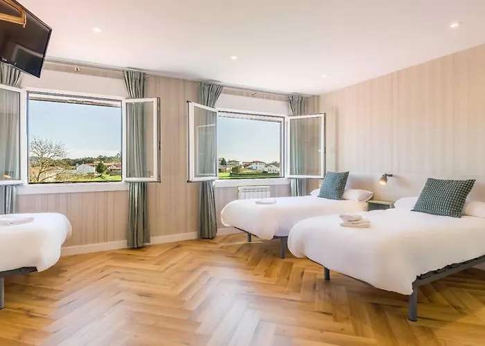 9 De Abril 3* O Pedrouzo